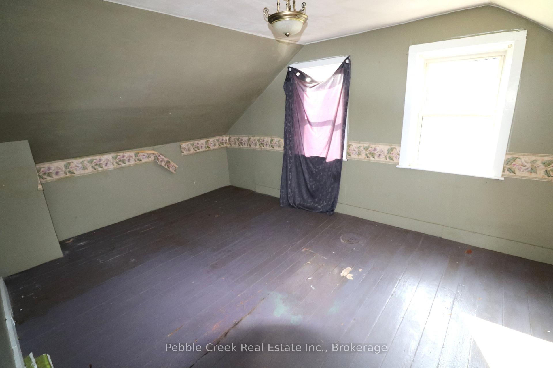 Photo 21 of 123 John's Avenue, Central Huron, Hullett — HOMEH