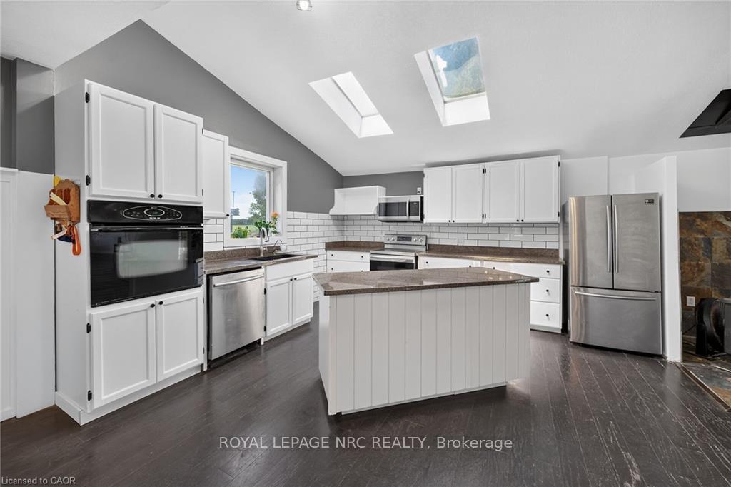 Photo 14 of 647 Bains Road, Haldimand — HOMEH
