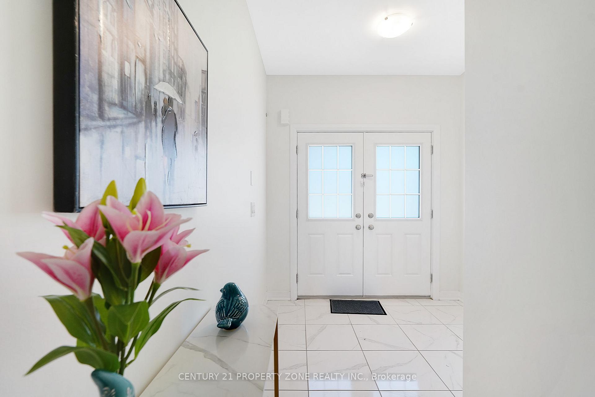 Photo 8 of 68 Brixham Lane, Brampton, Northwest Brampton — HOMEH