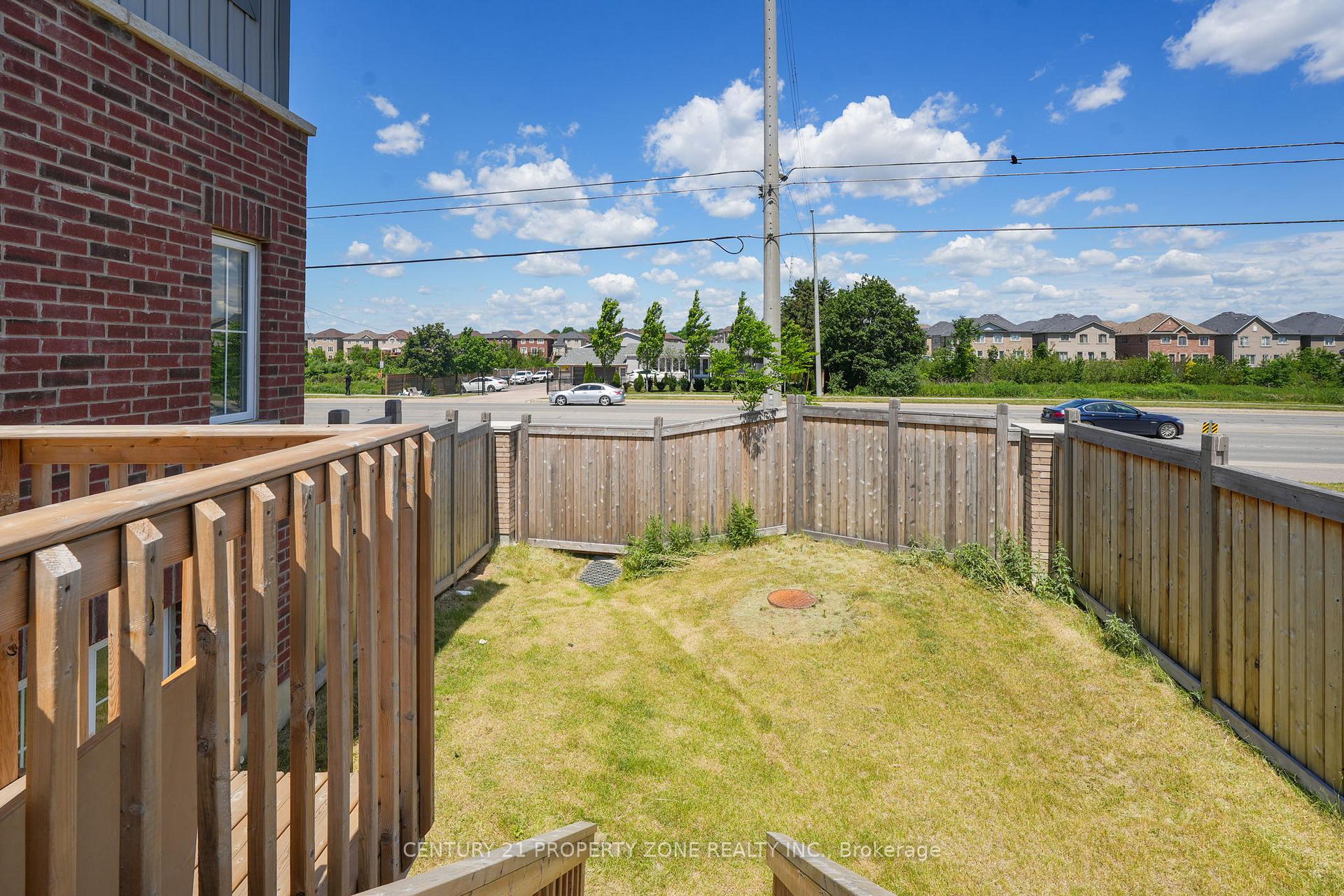 Photo 31 of 68 Brixham Lane, Brampton, Northwest Brampton — HOMEH
