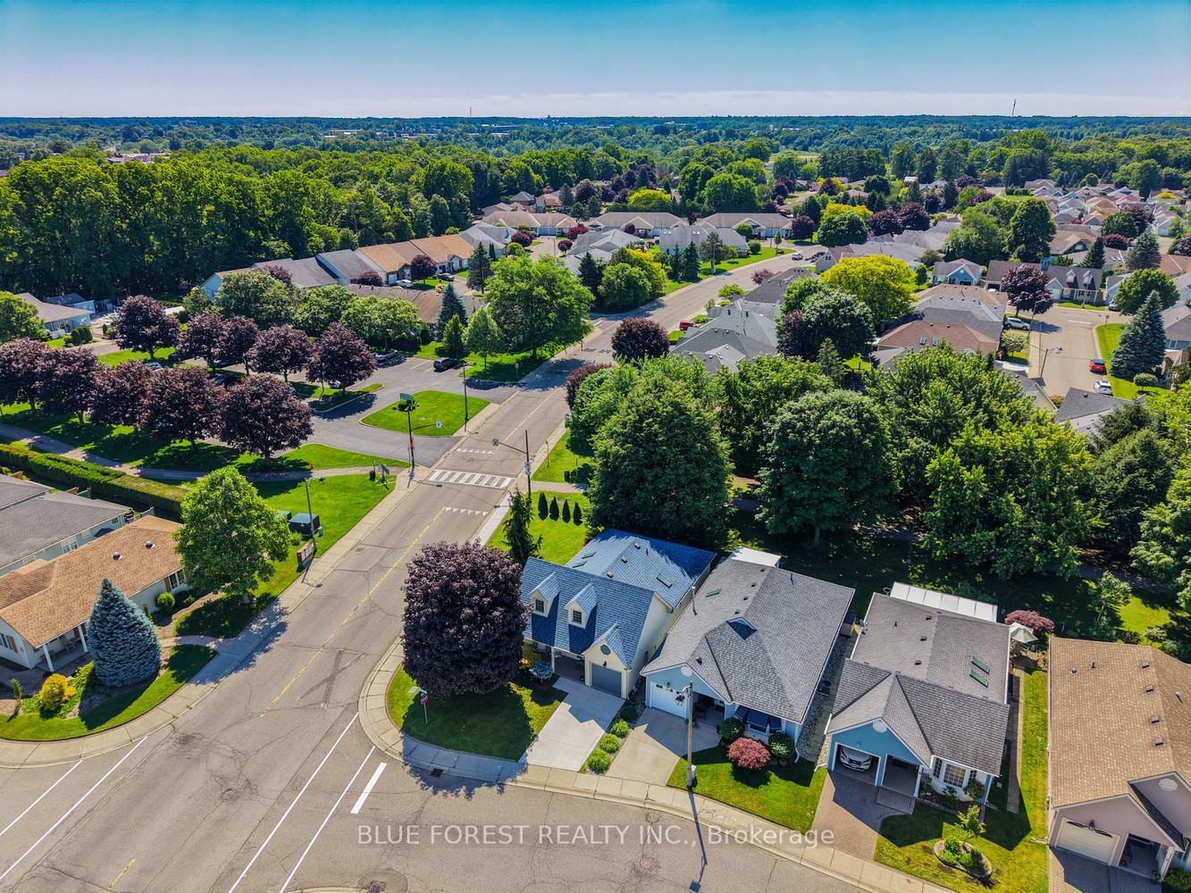 Photo 34 of 1 Sinclair Drive, Tillsonburg — HOMEH