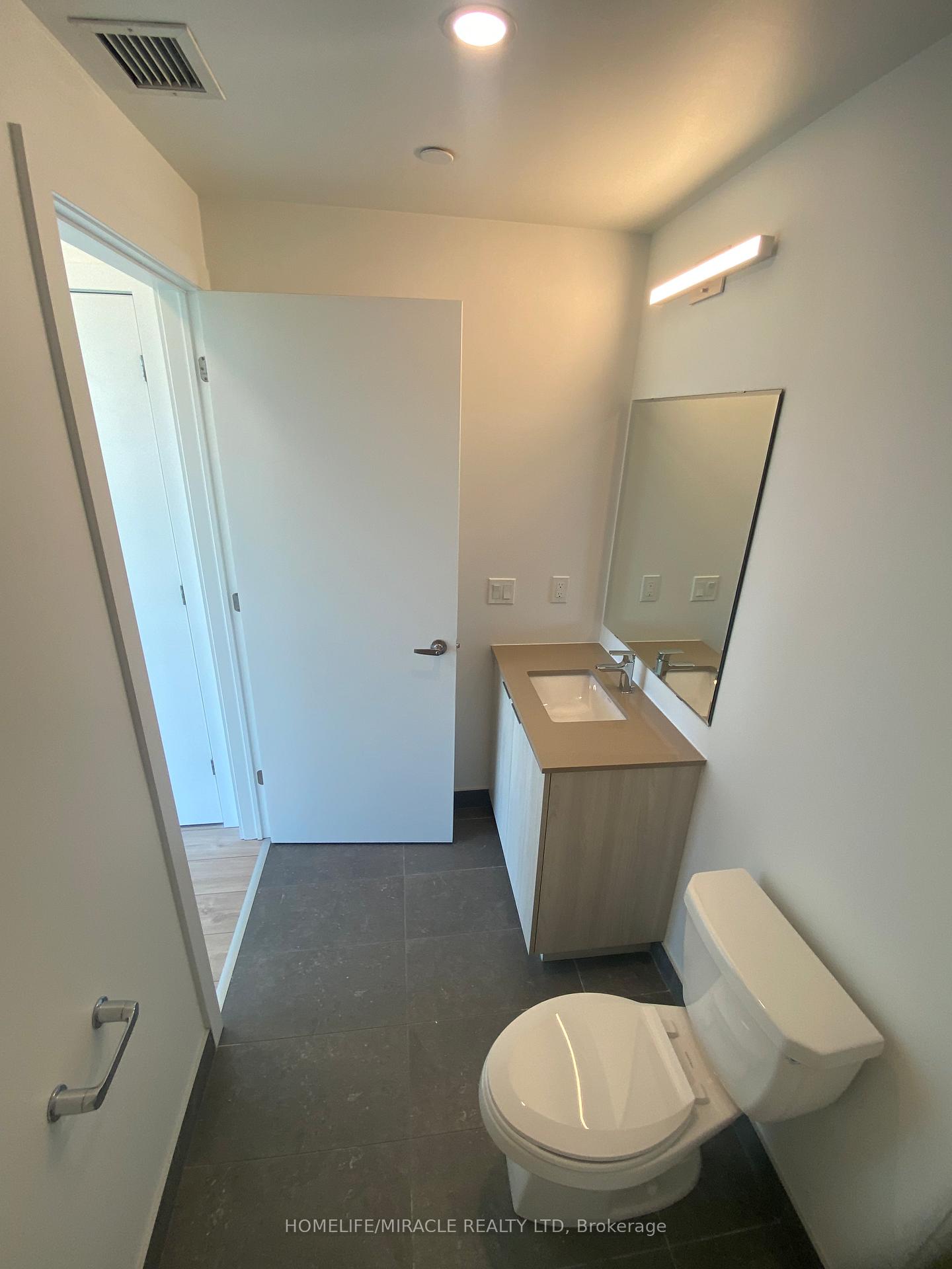 Photo 12 of Unit 703, 740 Whitlock Avenue, Milton, Cobban — HOMEH