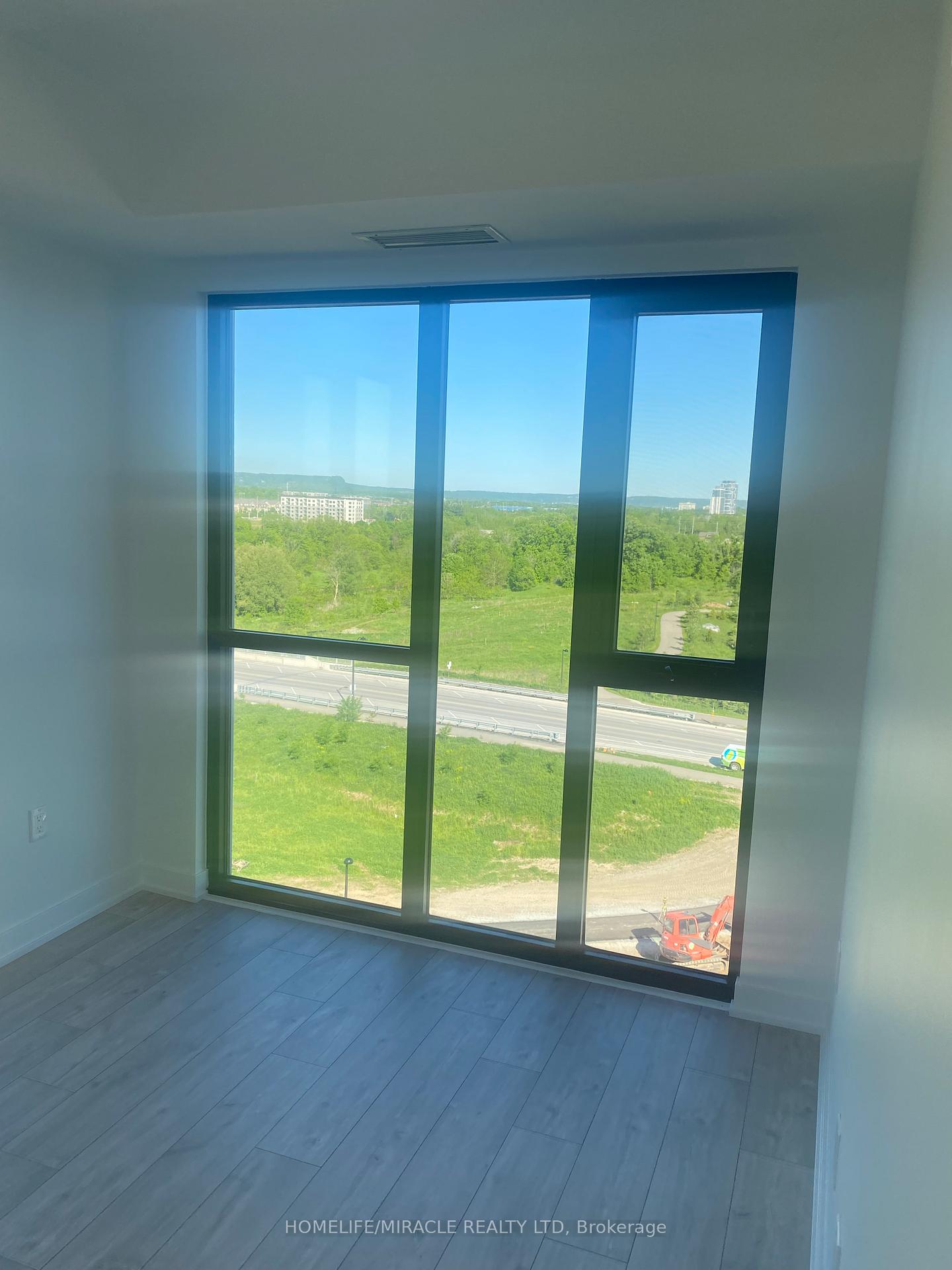 Photo 22 of Unit 703, 740 Whitlock Avenue, Milton, Cobban — HOMEH