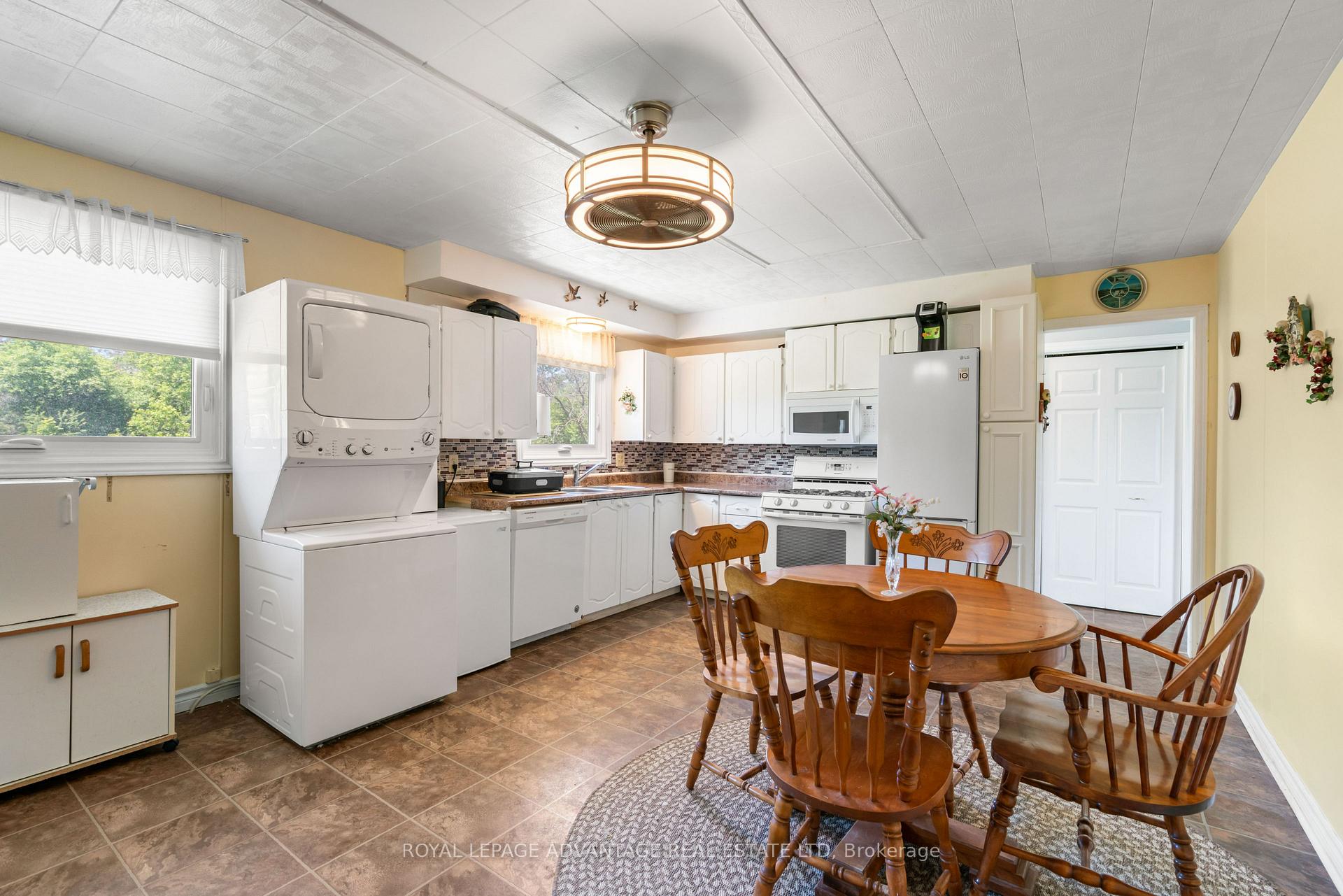 Photo 32 of 2564 2nd Conc Road, Augusta, Augusta Twp — HOMEH