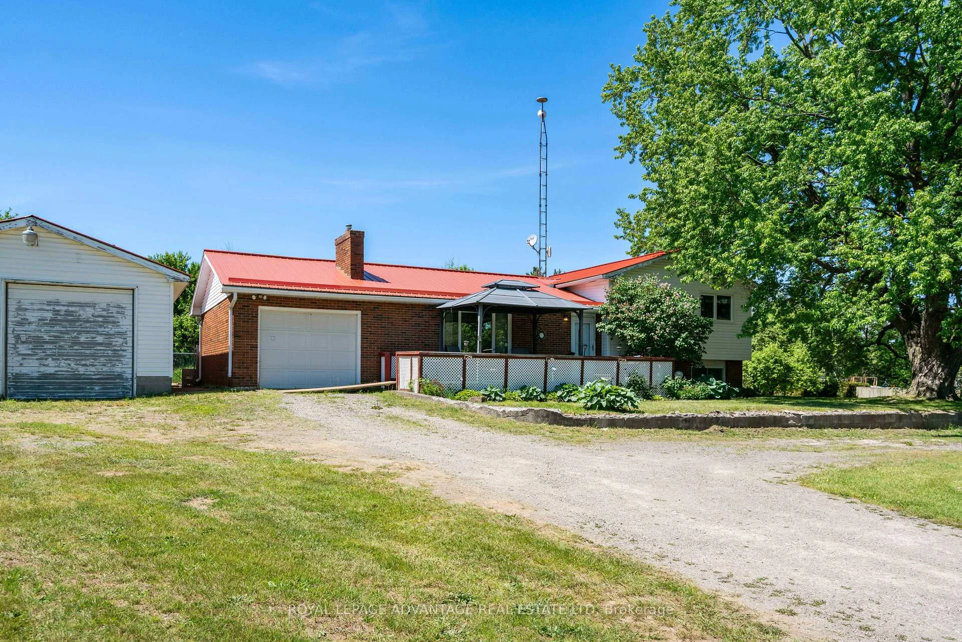 Photo 14 of 2564 2nd Conc Road, Augusta, Augusta Twp — HOMEH