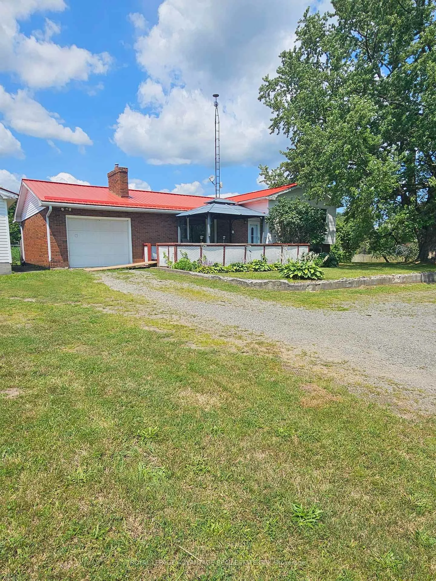 Photo 64 of 2564 2nd Conc Road, Augusta, Augusta Twp — HOMEH