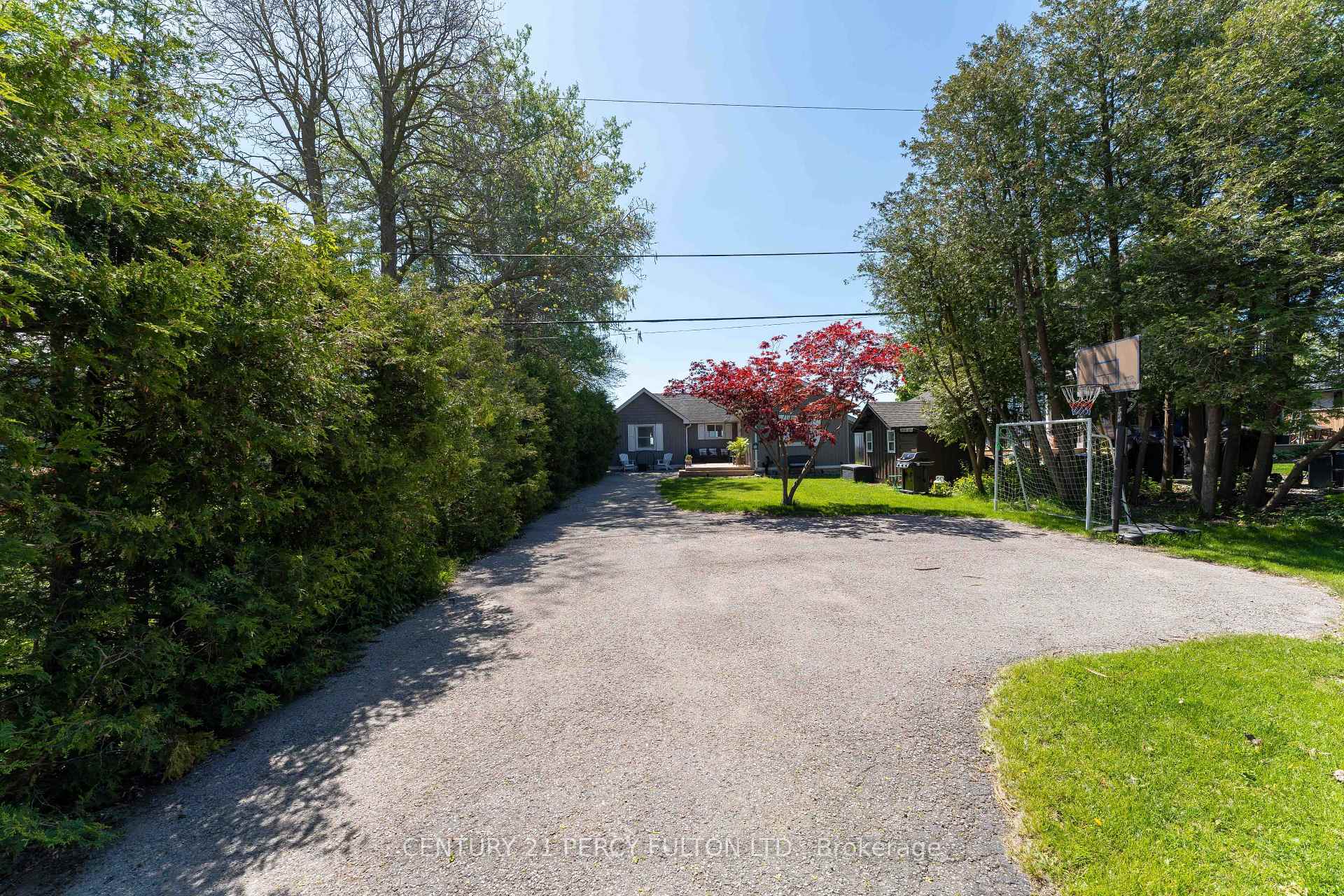 Photo 7 of 127 Cedar Crest Beach Road, Clarington, Bowmanville — HOMEH
