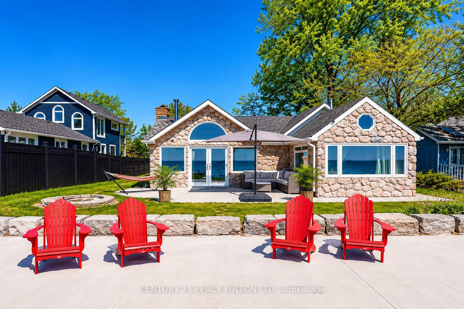 Photo 32 of 127 Cedar Crest Beach Road, Clarington, Bowmanville — HOMEH