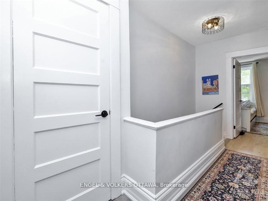 Photo 13 of 187 Ivy Crescent, Ottawa, Lindenlea — HOMEH
