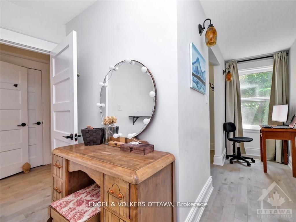 Photo 16 of 187 Ivy Crescent, Ottawa, Lindenlea — HOMEH