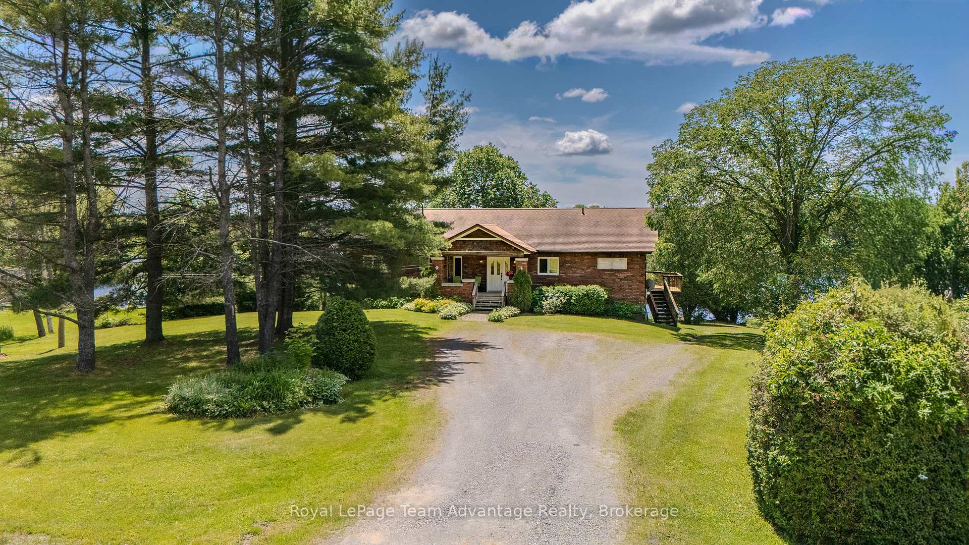 Photo 2 of 4 & 6 Sharon Park Drive, McKellar — HOMEH