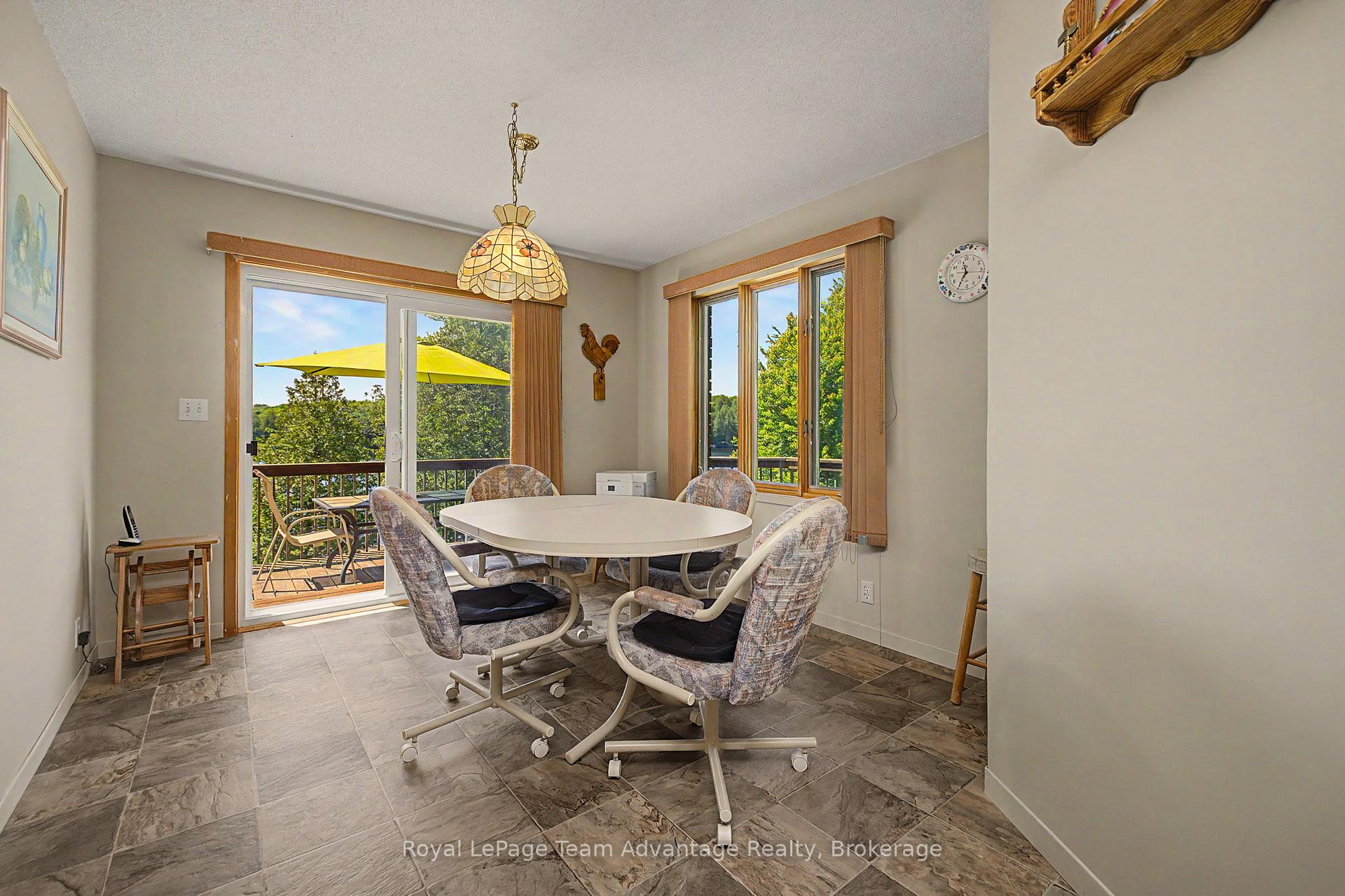 Photo 18 of 4 & 6 Sharon Park Drive, McKellar — HOMEH
