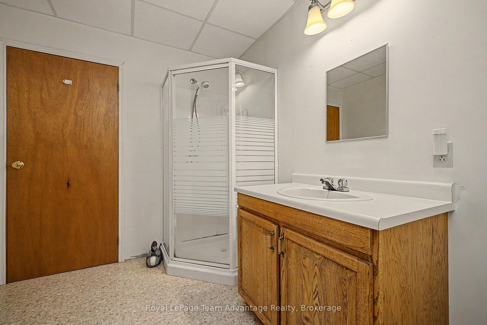 Photo 30 of 4 & 6 Sharon Park Drive, McKellar — HOMEH