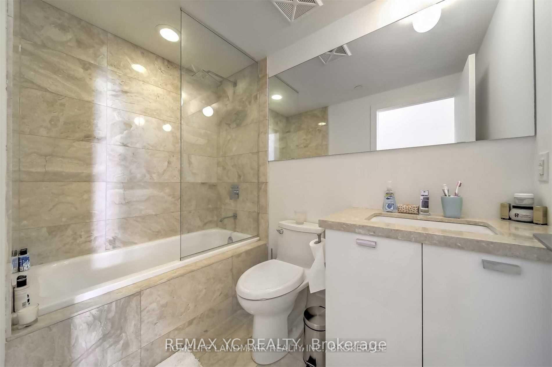 Photo 12 of Unit 2306, 32 Davenport Road, Toronto, The Annex — HOMEH