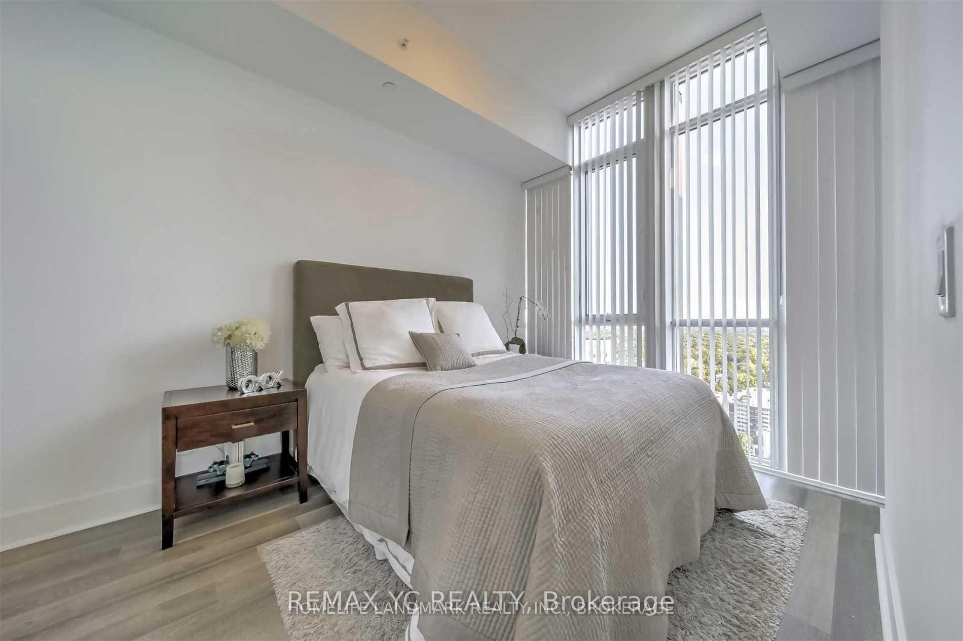 Photo 13 of Unit 2306, 32 Davenport Road, Toronto, The Annex — HOMEH