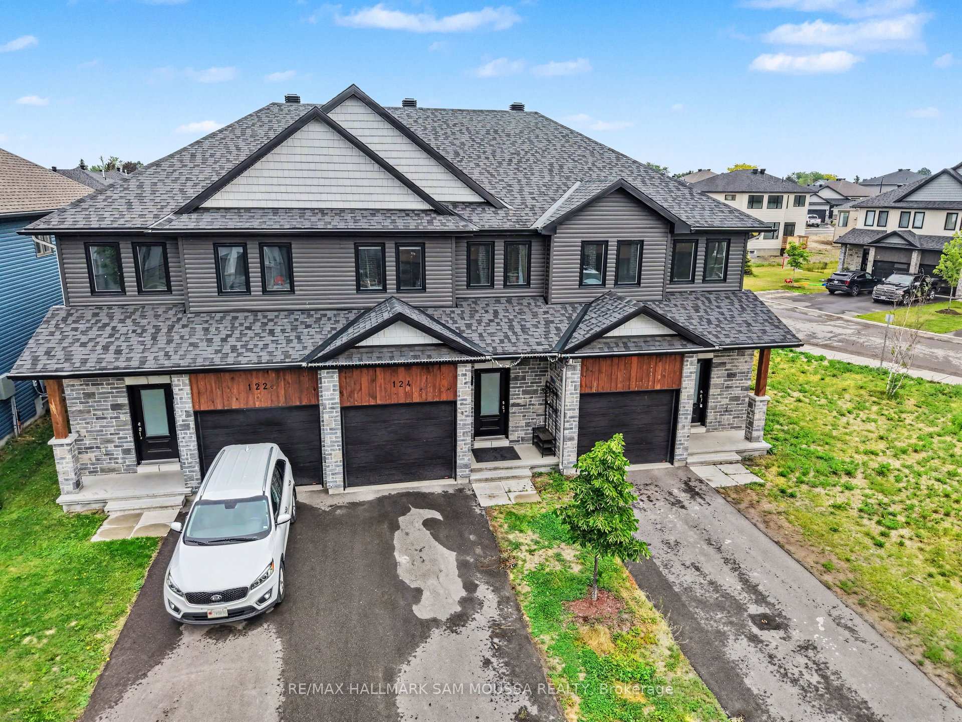 Photo 47 of 124 Dowdall Circle, Carleton Place, Carleton Place — HOMEH