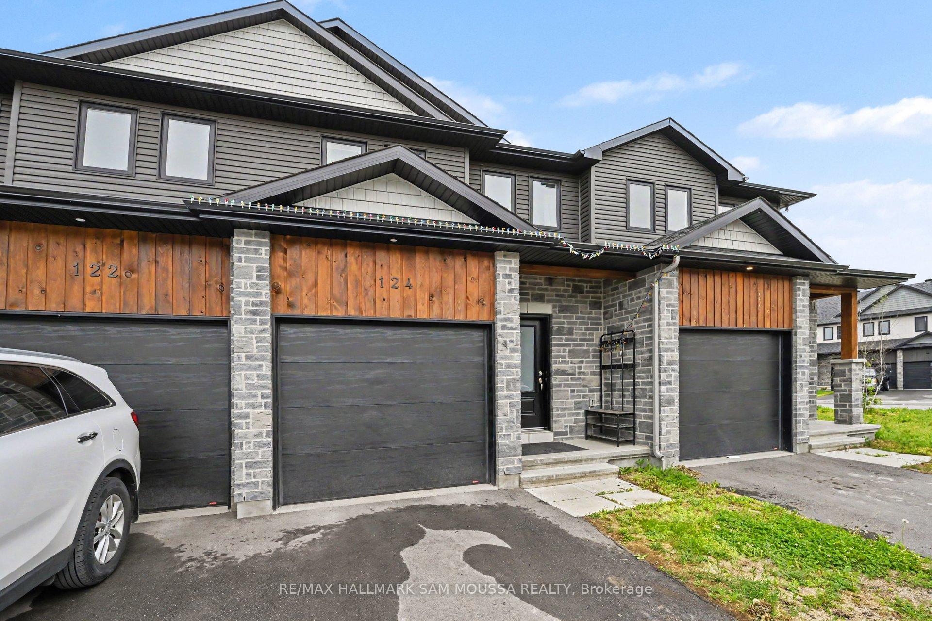 Photo 2 of 124 Dowdall Circle, Carleton Place, Carleton Place — HOMEH