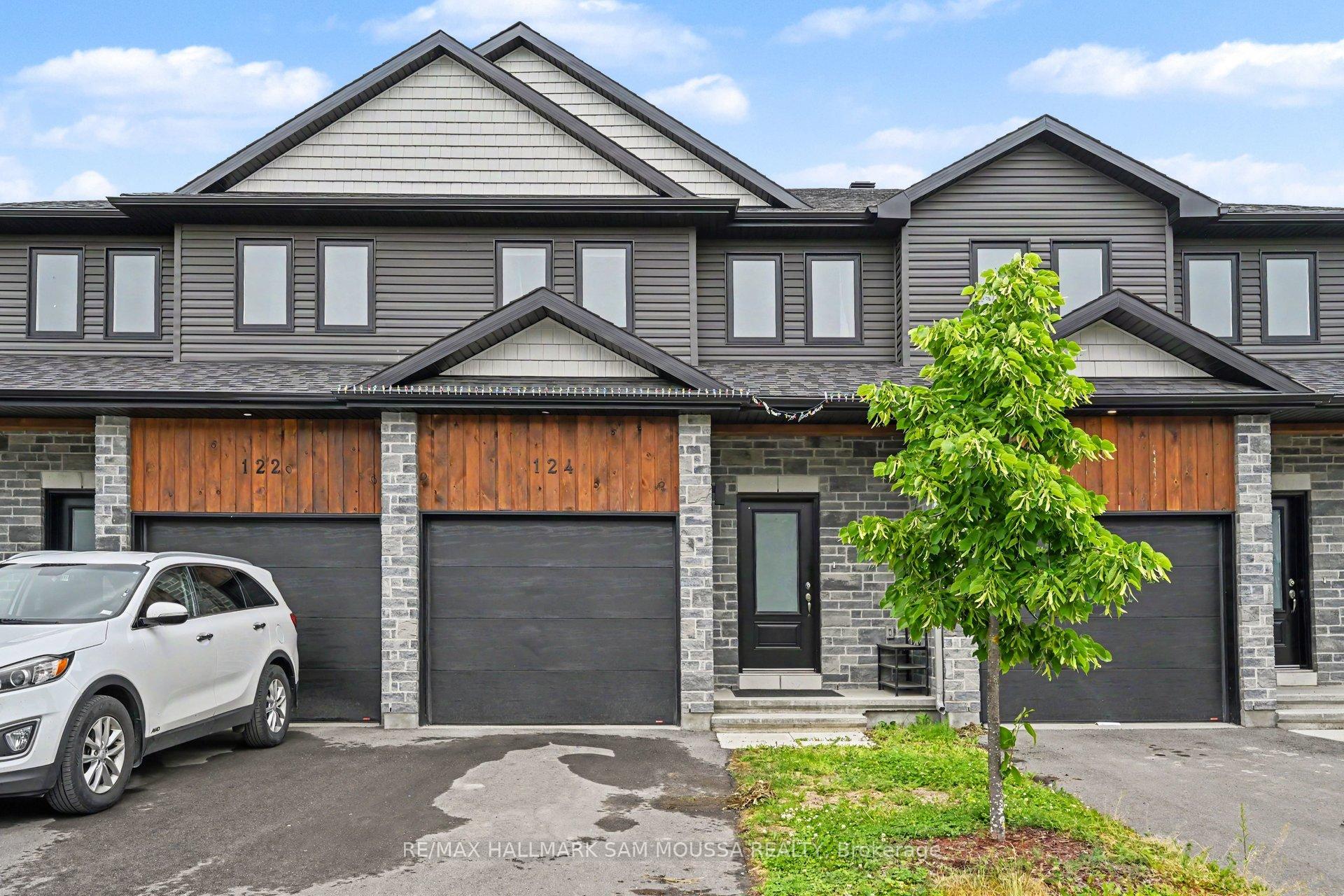 Photo 1 of 124 Dowdall Circle, Carleton Place, Carleton Place — HOMEH