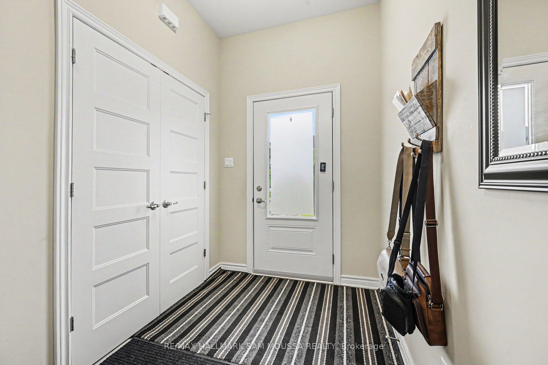 Photo 5 of 124 Dowdall Circle, Carleton Place, Carleton Place — HOMEH