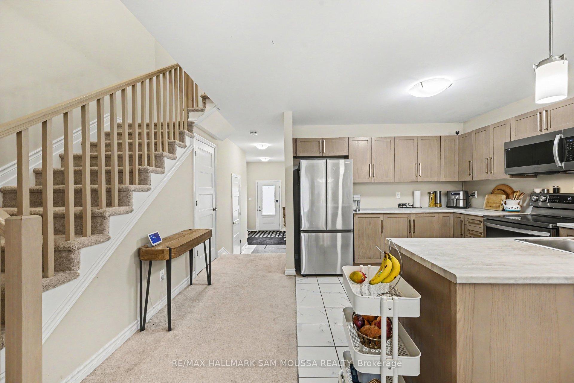 Photo 7 of 124 Dowdall Circle, Carleton Place, Carleton Place — HOMEH