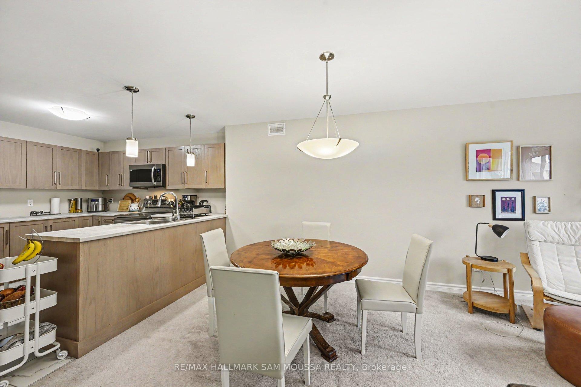 Photo 18 of 124 Dowdall Circle, Carleton Place, Carleton Place — HOMEH