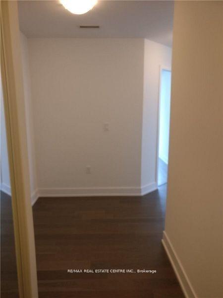 Photo 2 of Unit 2004, 20 Shore Breeze Drive, Etobicoke, Mimico — HOMEH