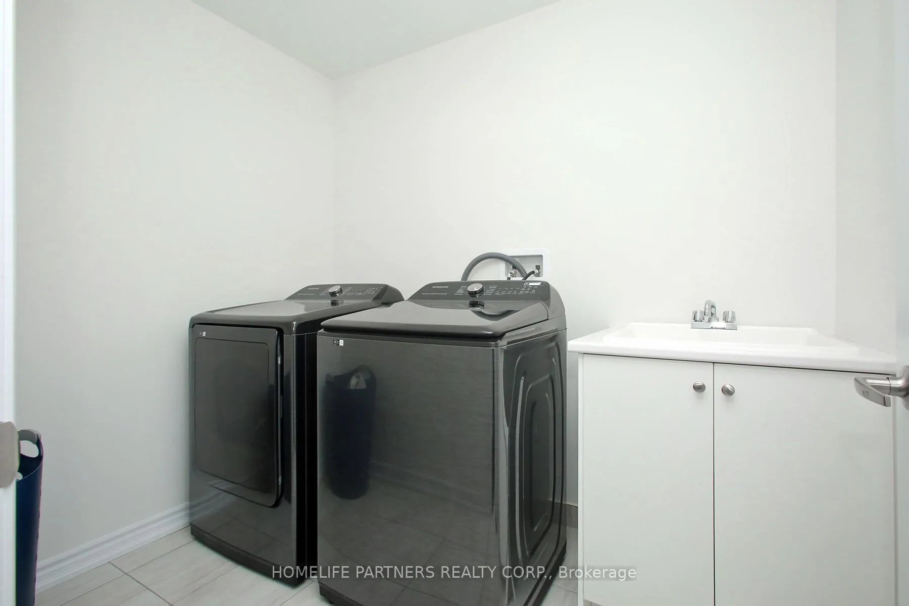 Photo 27 of 80 Coho Drive, Whitby, Rural Whitby — HOMEH