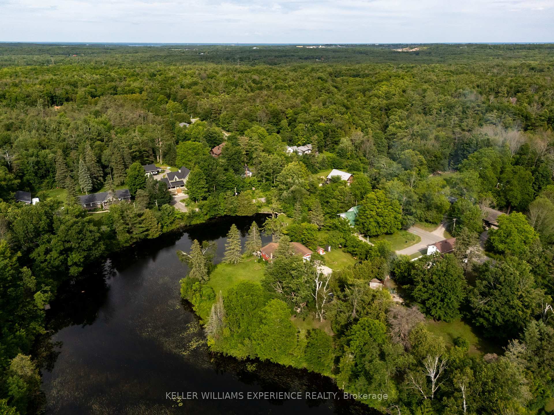 Photo 3 of 3741 Cedar Rapids Drive, Severn, Marchmont — HOMEH