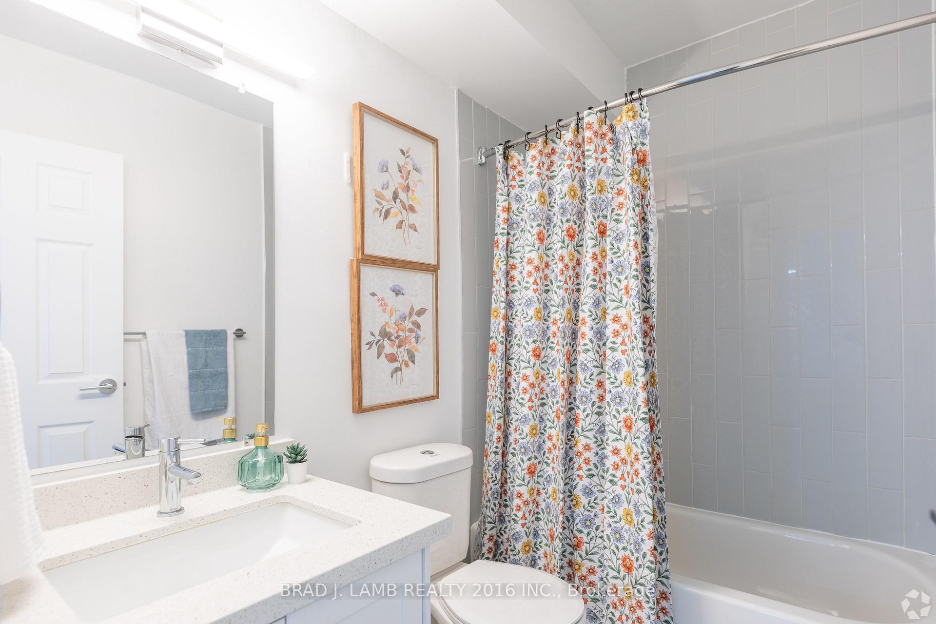 Photo 6 of Unit 501, 718 Lawrence Road E, Hamilton, Rosedale — HOMEH