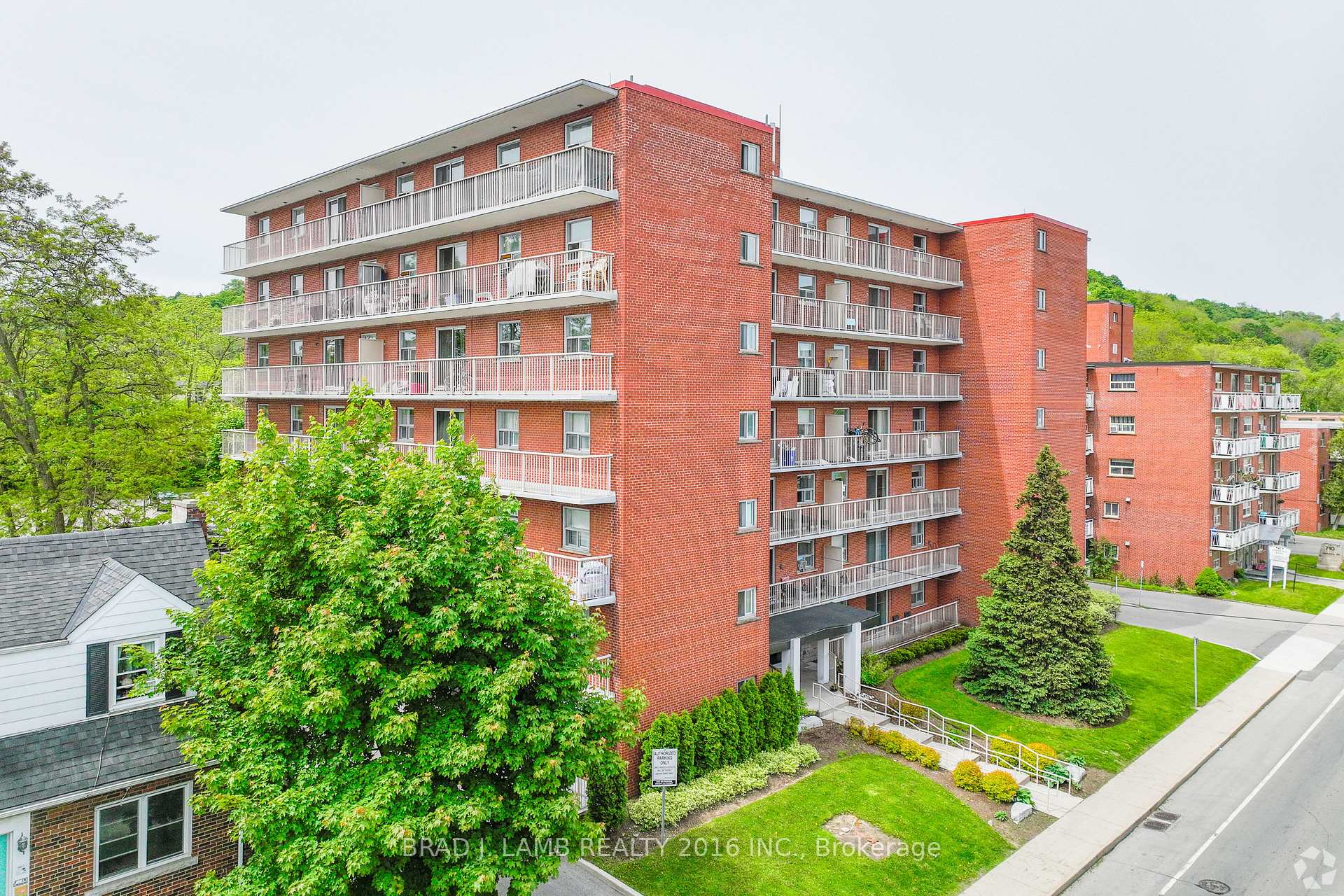Photo 11 of Unit 501, 718 Lawrence Road E, Hamilton, Rosedale — HOMEH