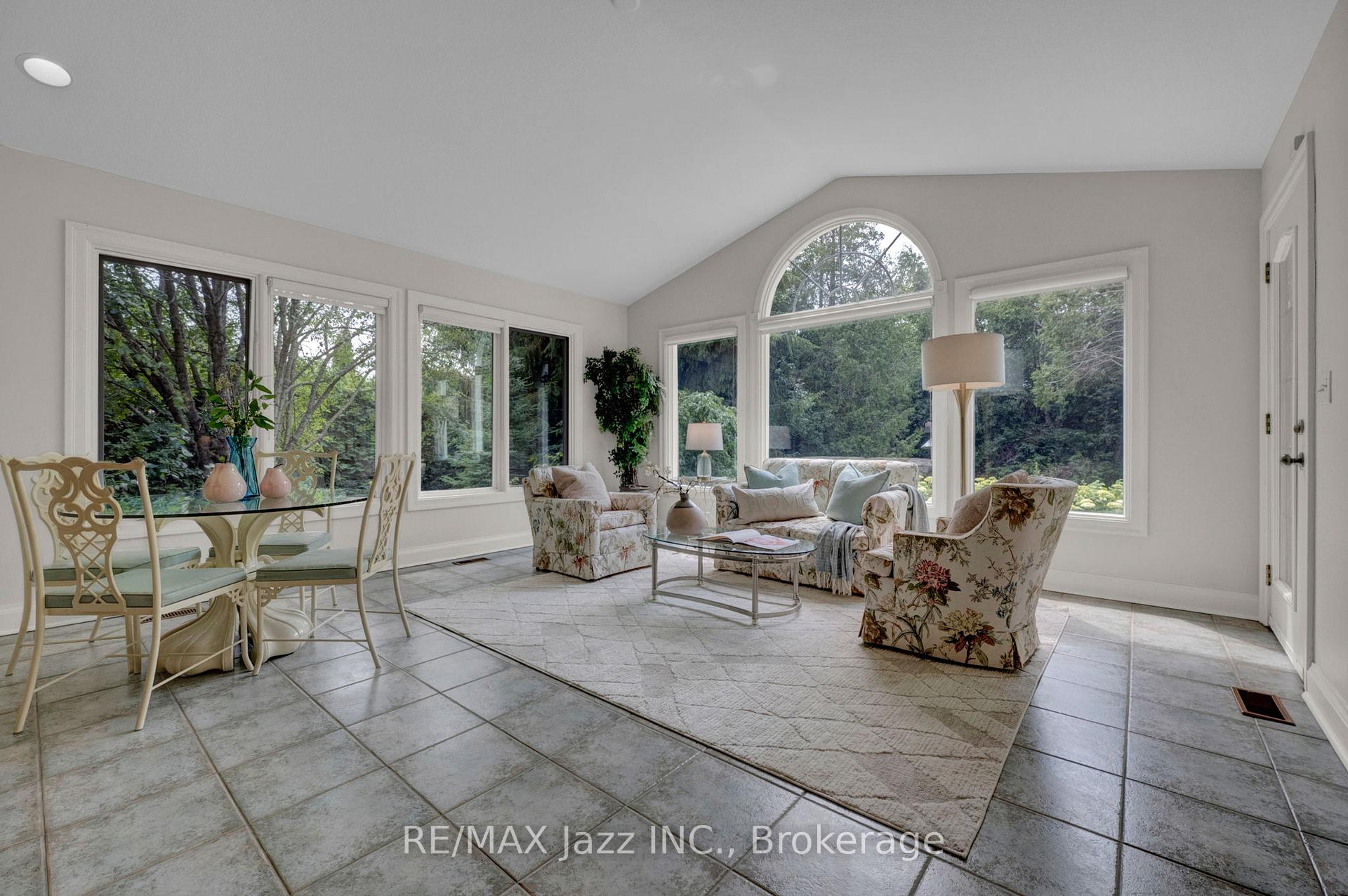 Photo 18 of 630 Brookside Drive, Oshawa, O'Neill — HOMEH