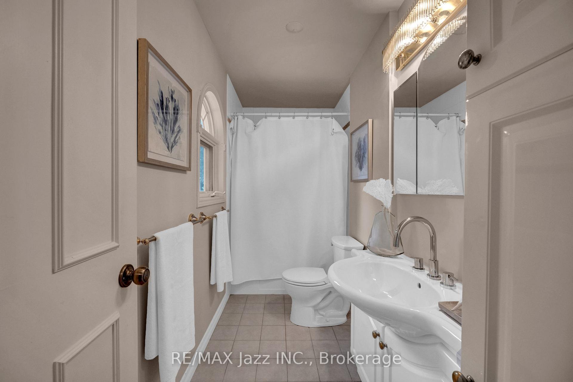 Photo 32 of 630 Brookside Drive, Oshawa, O'Neill — HOMEH