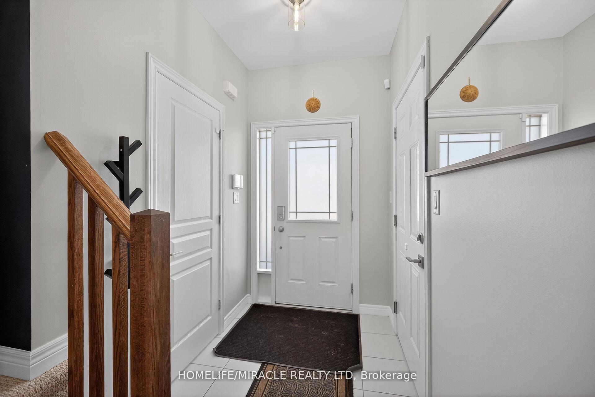 Photo 4 of 149 Kinsman Drive, Hamilton, Binbrook — HOMEH