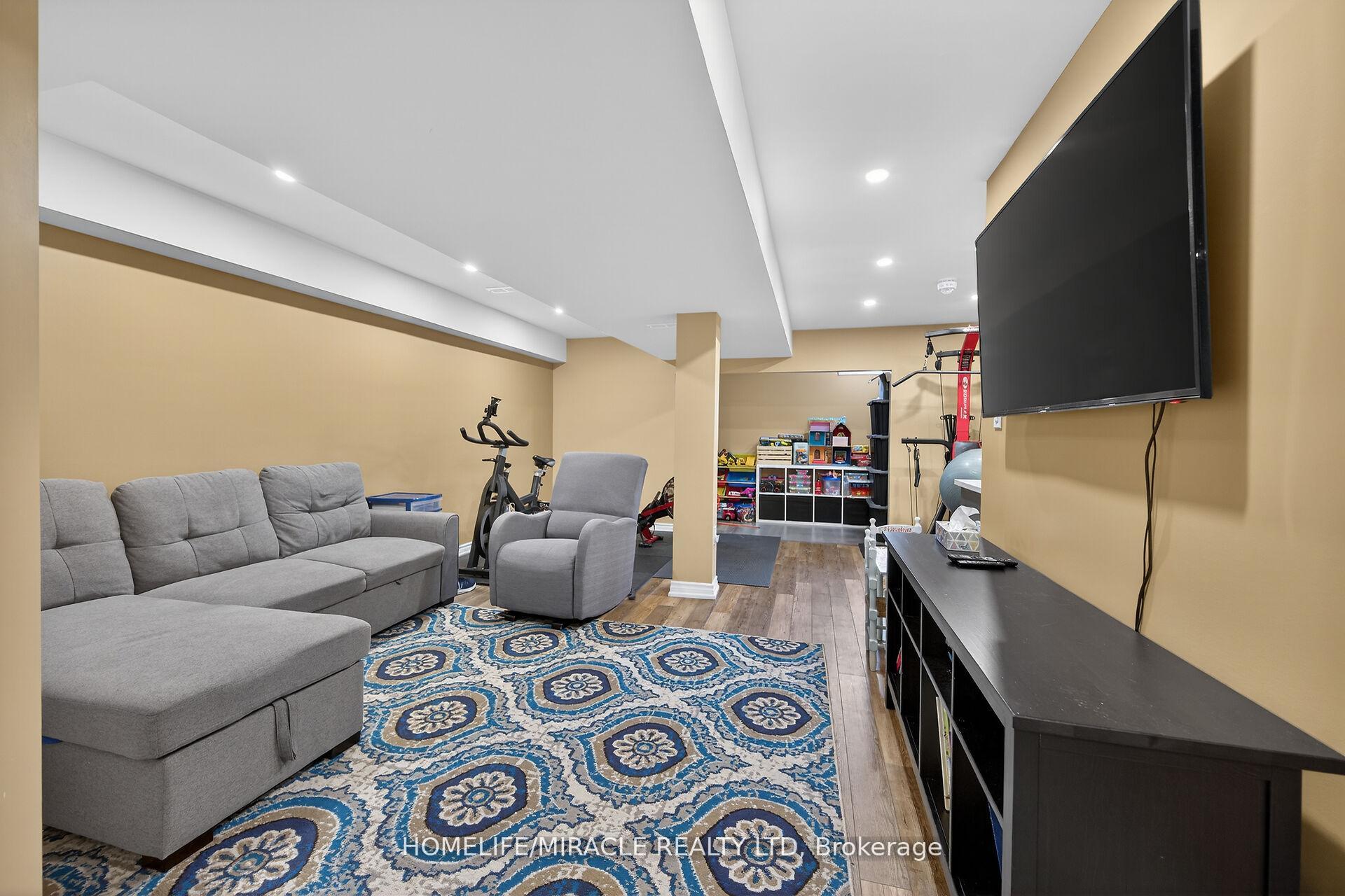 Photo 36 of 149 Kinsman Drive, Hamilton, Binbrook — HOMEH