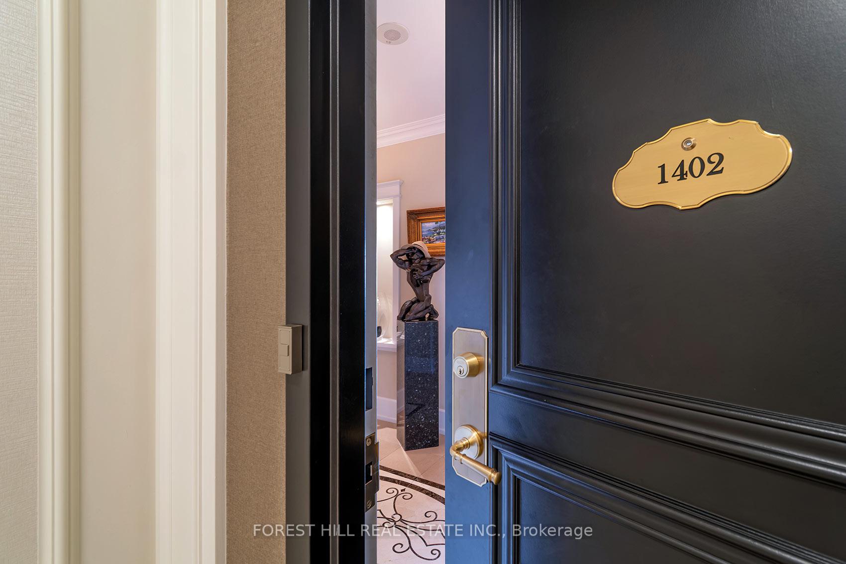 Photo 4 of Unit 1402, 660 Sheppard Avenue E, North York, Bayview Village — HOMEH