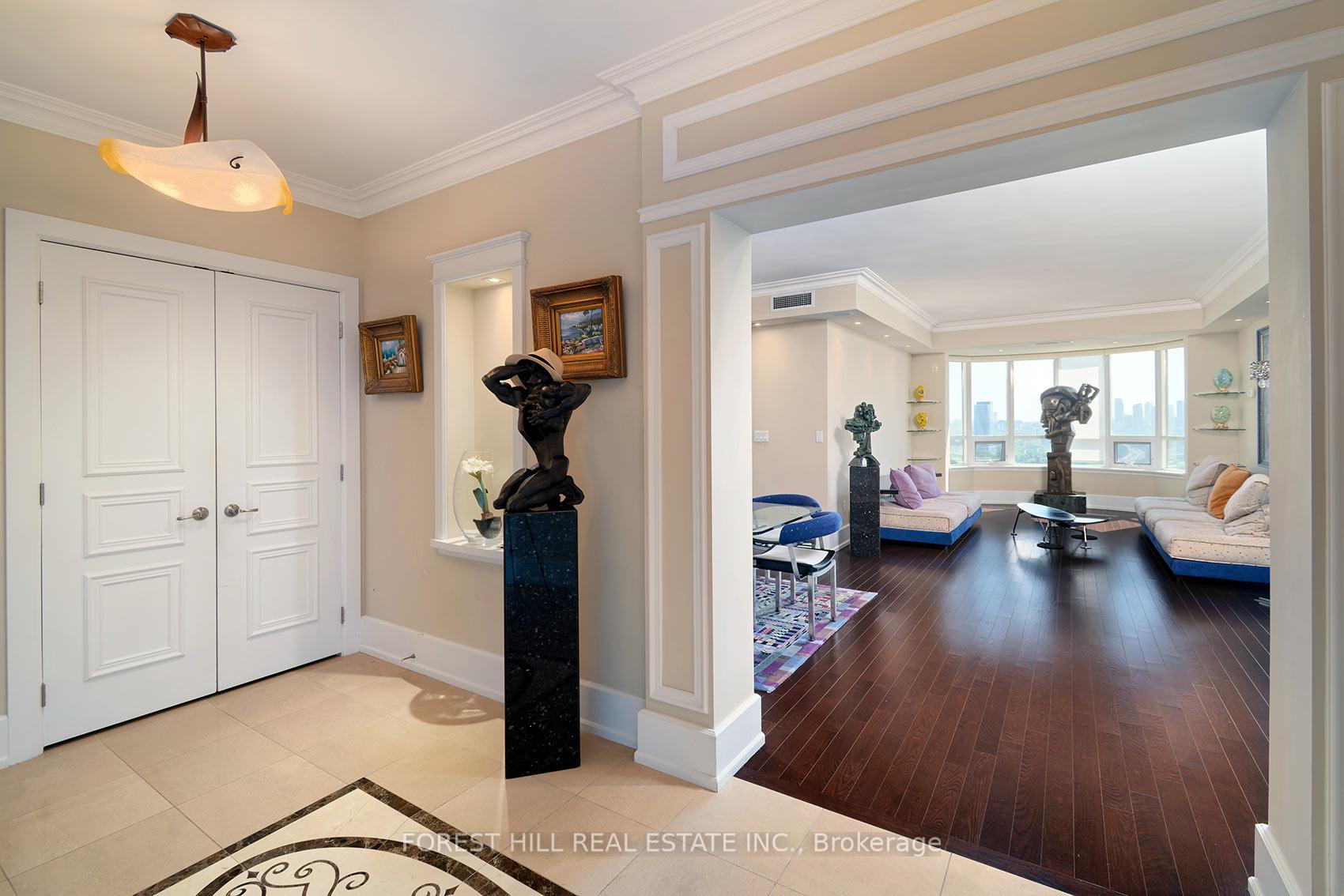 Photo 6 of Unit 1402, 660 Sheppard Avenue E, North York, Bayview Village — HOMEH