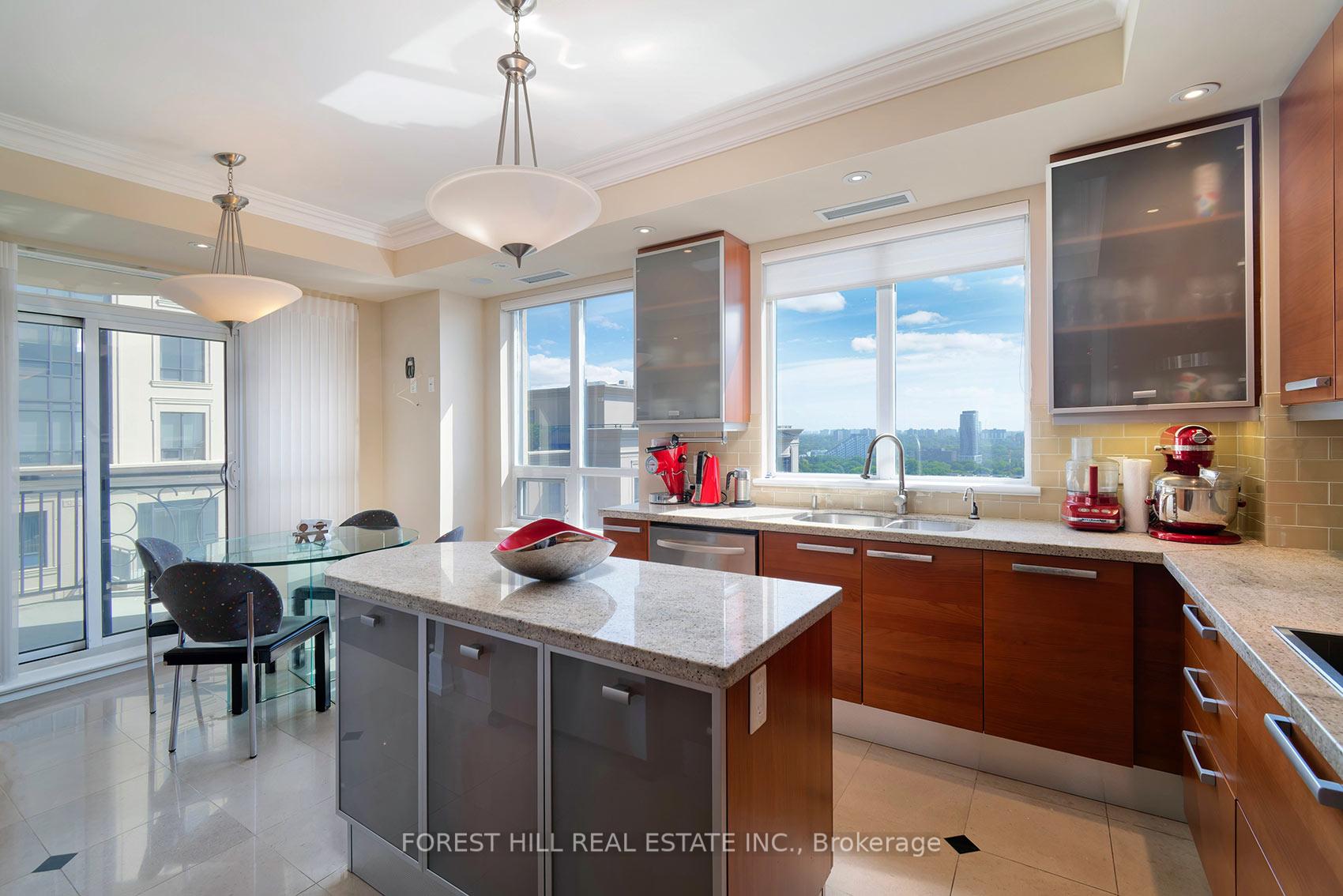 Photo 11 of Unit 1402, 660 Sheppard Avenue E, North York, Bayview Village — HOMEH