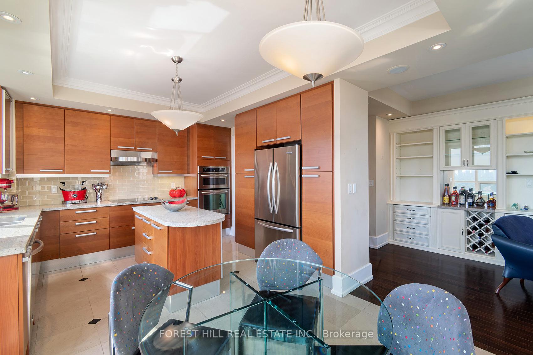 Photo 16 of Unit 1402, 660 Sheppard Avenue E, North York, Bayview Village — HOMEH