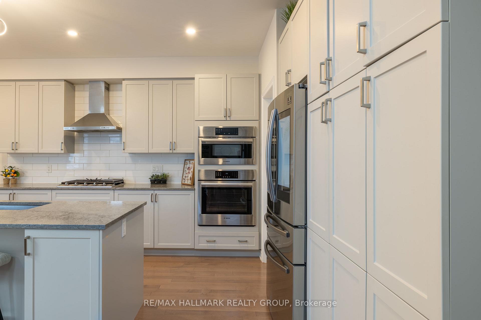 Photo 21 of 57 Zaatiik Grove, Ottawa, Blossom Park/Kemp Park/Findlay Creek — HOMEH