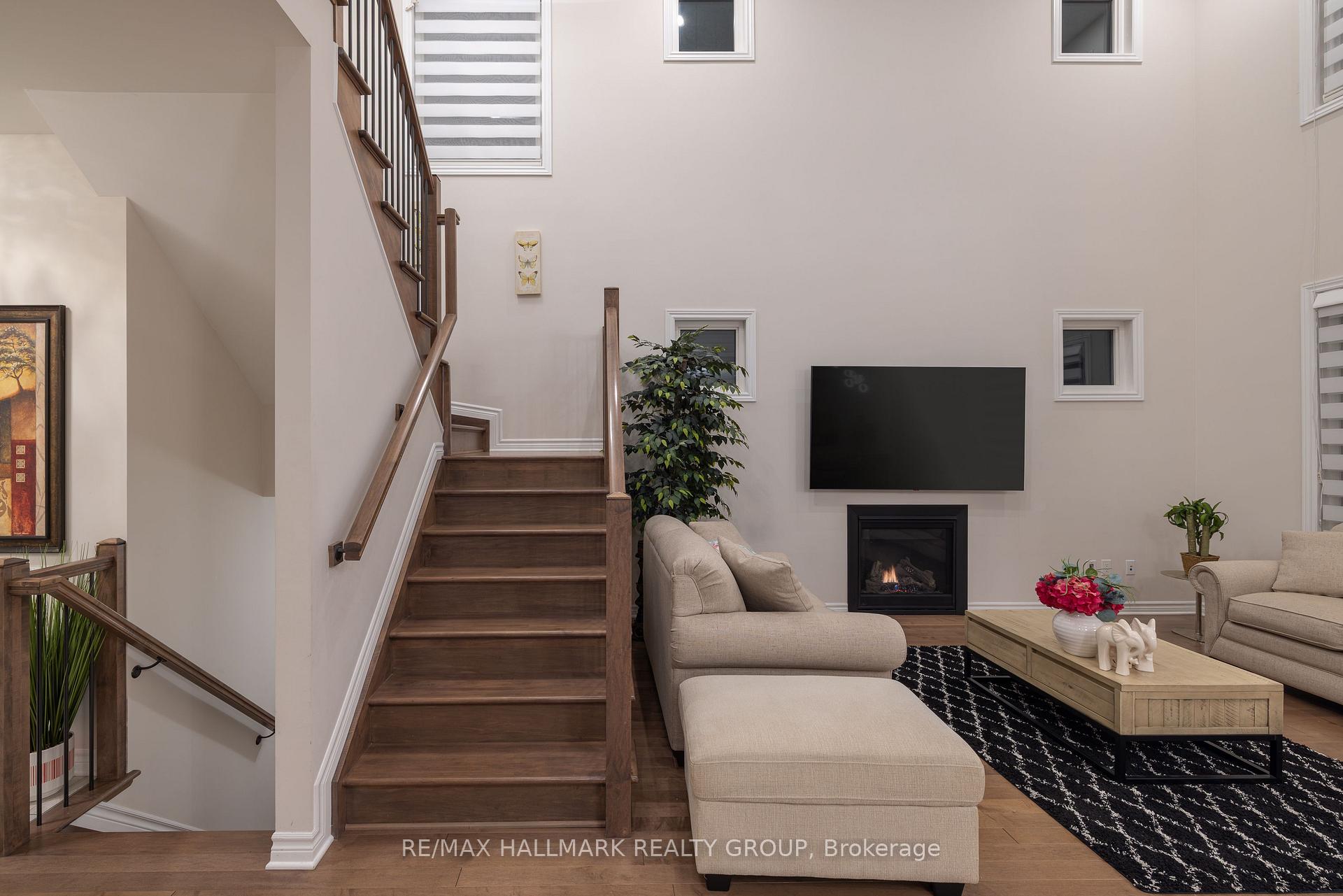 Photo 26 of 57 Zaatiik Grove, Ottawa, Blossom Park/Kemp Park/Findlay Creek — HOMEH