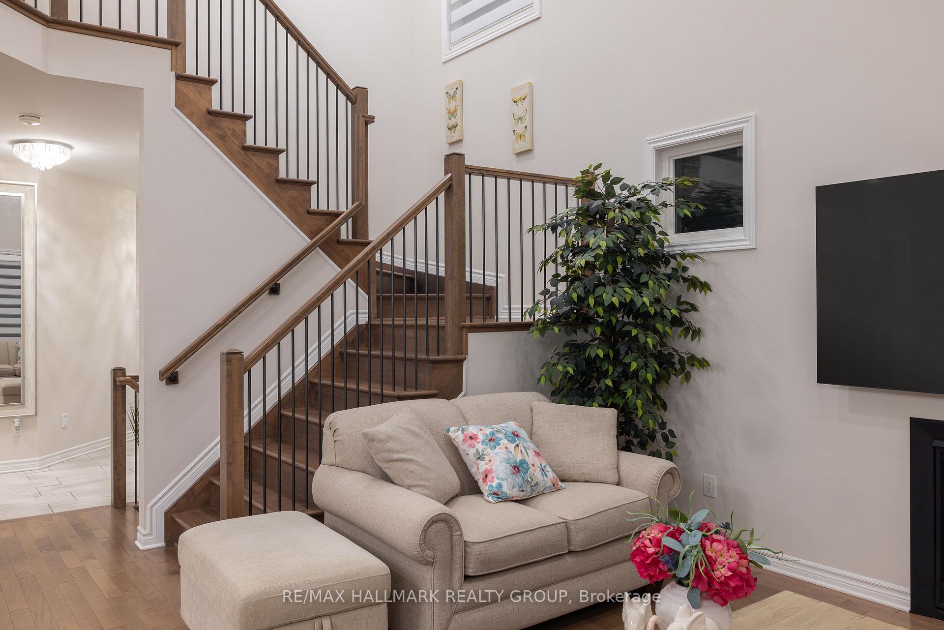 Photo 29 of 57 Zaatiik Grove, Ottawa, Blossom Park/Kemp Park/Findlay Creek — HOMEH