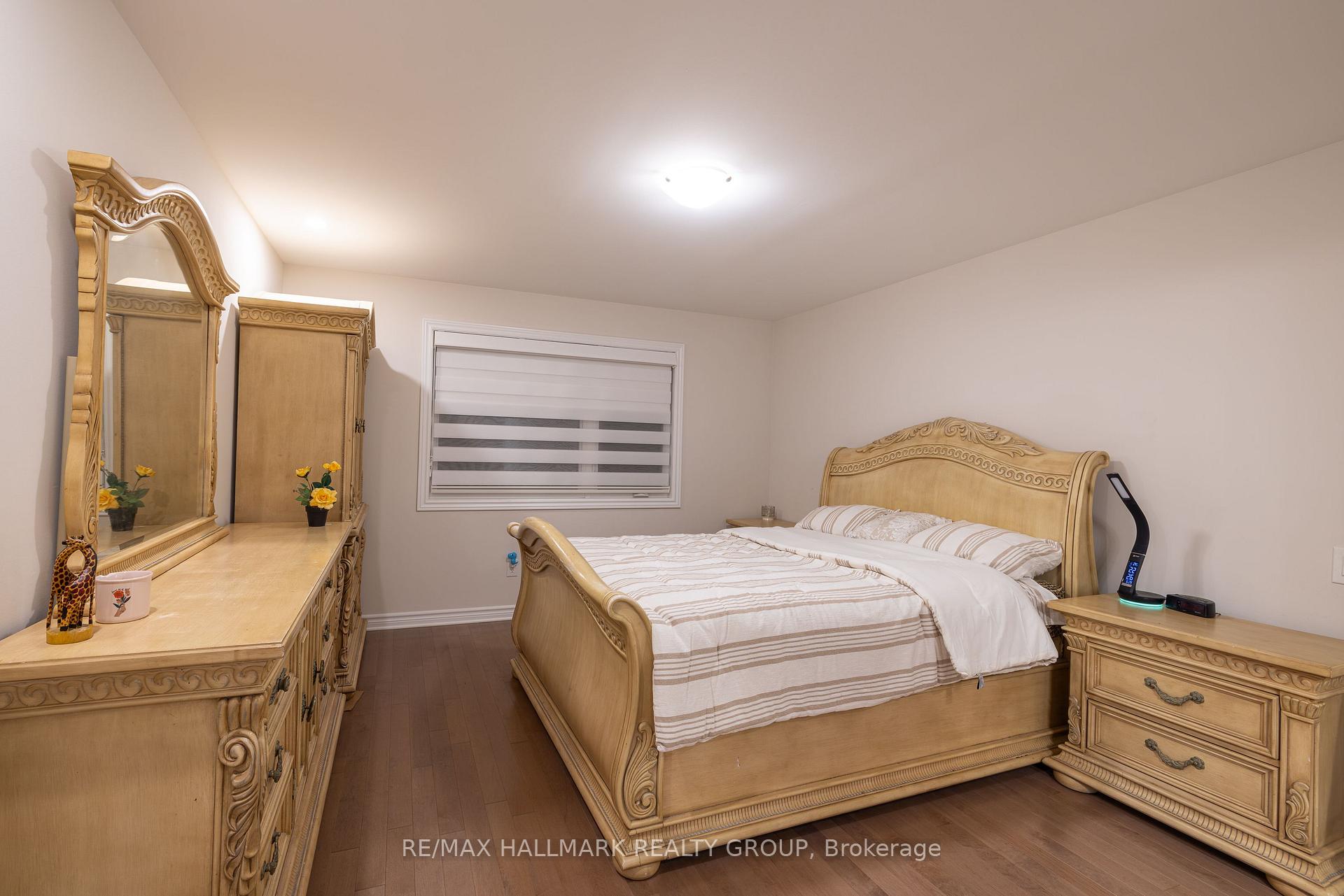 Photo 37 of 57 Zaatiik Grove, Ottawa, Blossom Park/Kemp Park/Findlay Creek — HOMEH
