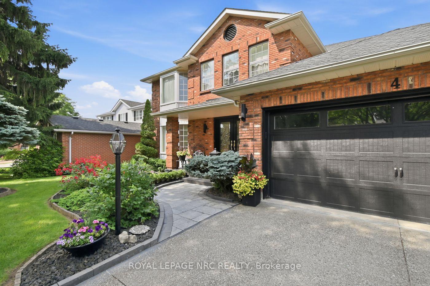 Photo 2 of 4 Greenvale Court, Pelham, Fonthill — HOMEH