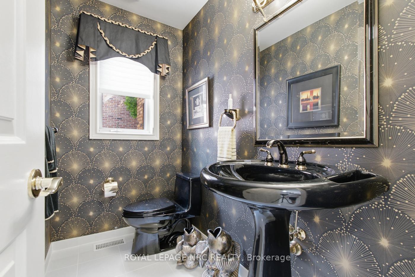 Photo 16 of 4 Greenvale Court, Pelham, Fonthill — HOMEH