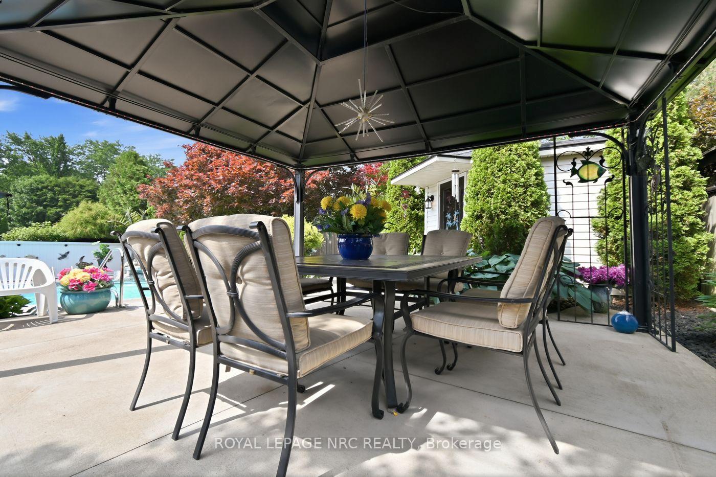 Photo 40 of 4 Greenvale Court, Pelham, Fonthill — HOMEH