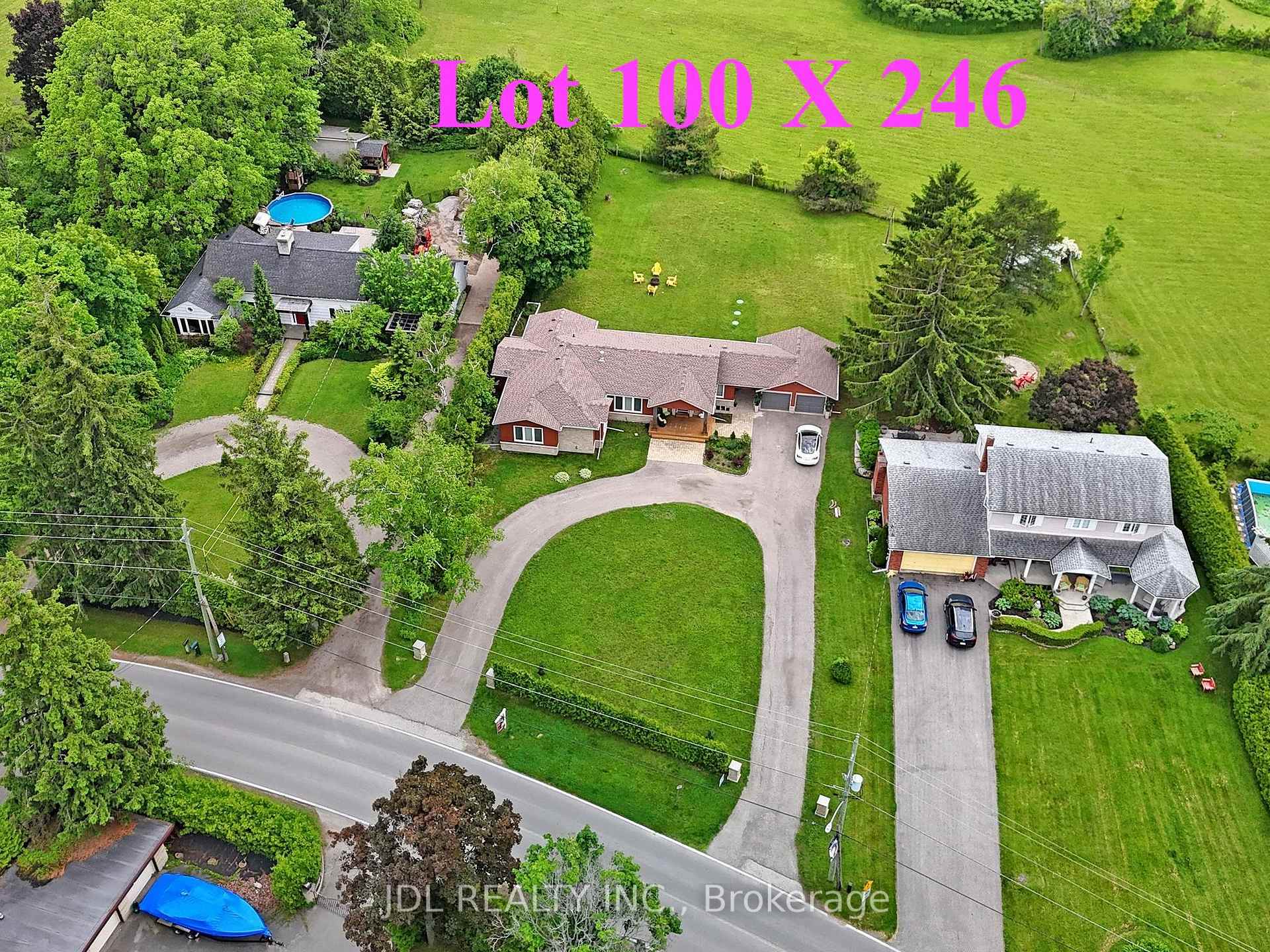 Photo 4 of 11 Hedge Road, Georgina, Sutton & Jackson's Point — HOMEH