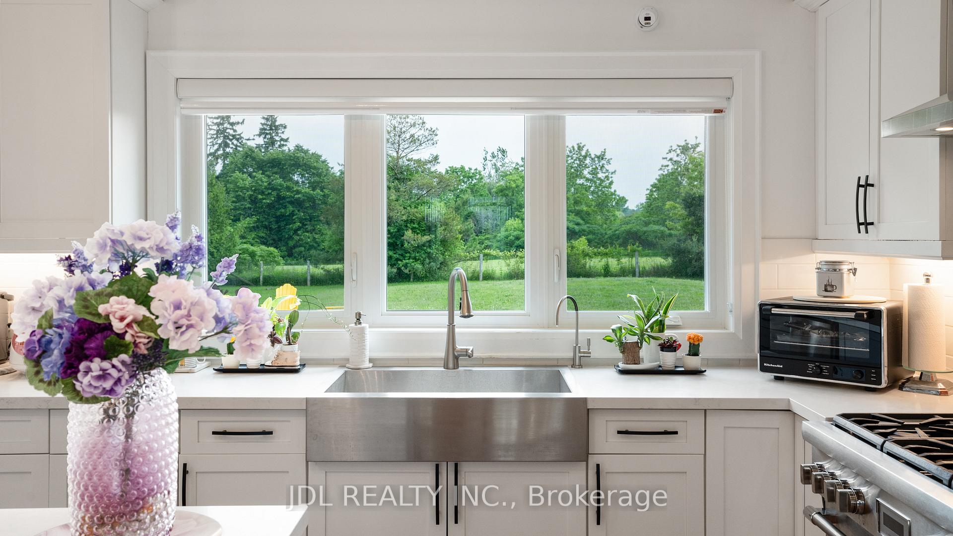 Photo 8 of 11 Hedge Road, Georgina, Sutton & Jackson's Point — HOMEH