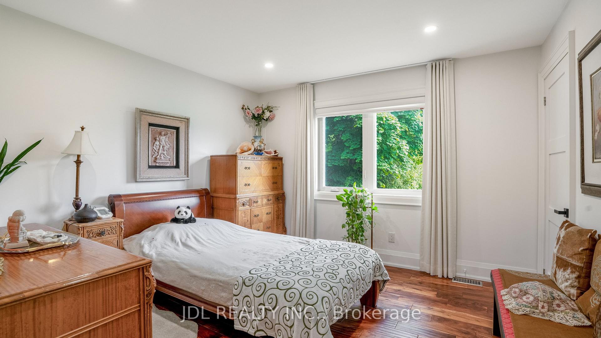 Photo 17 of 11 Hedge Road, Georgina, Sutton & Jackson's Point — HOMEH