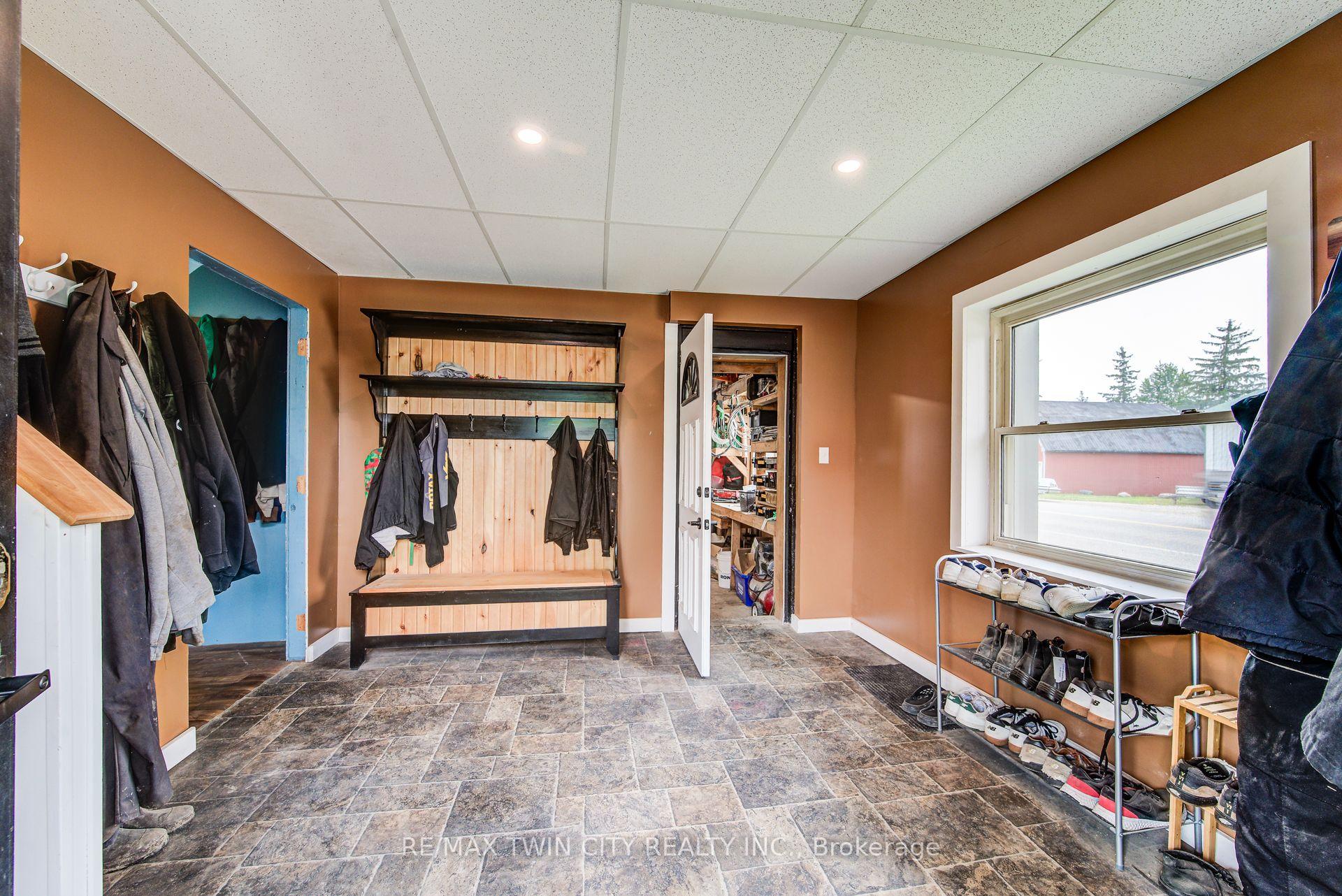 Photo 8 of 6409 Perth Rd 121 Poole, Perth East, Mornington — HOMEH