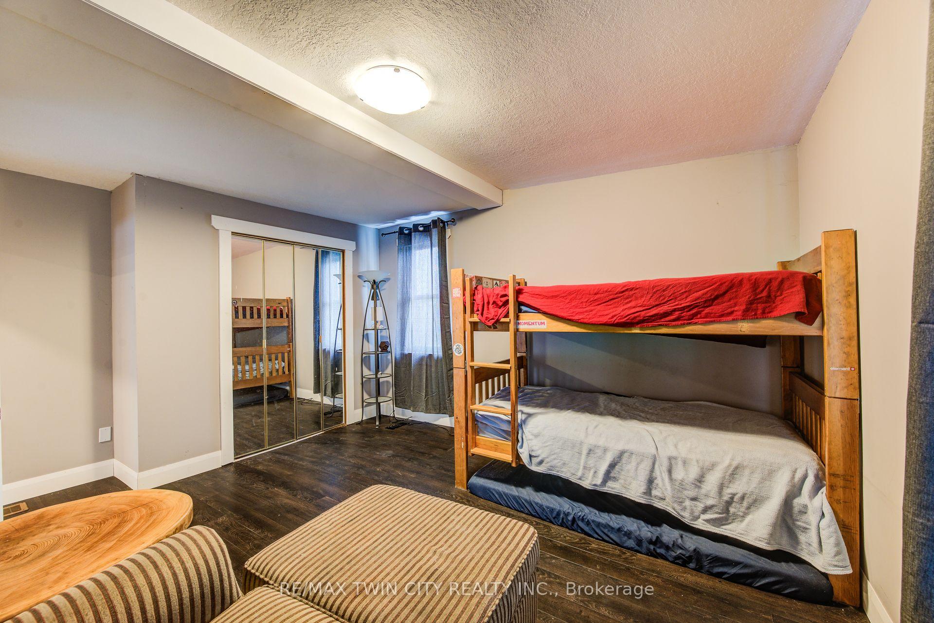 Photo 11 of 6409 Perth Rd 121 Poole, Perth East, Mornington — HOMEH